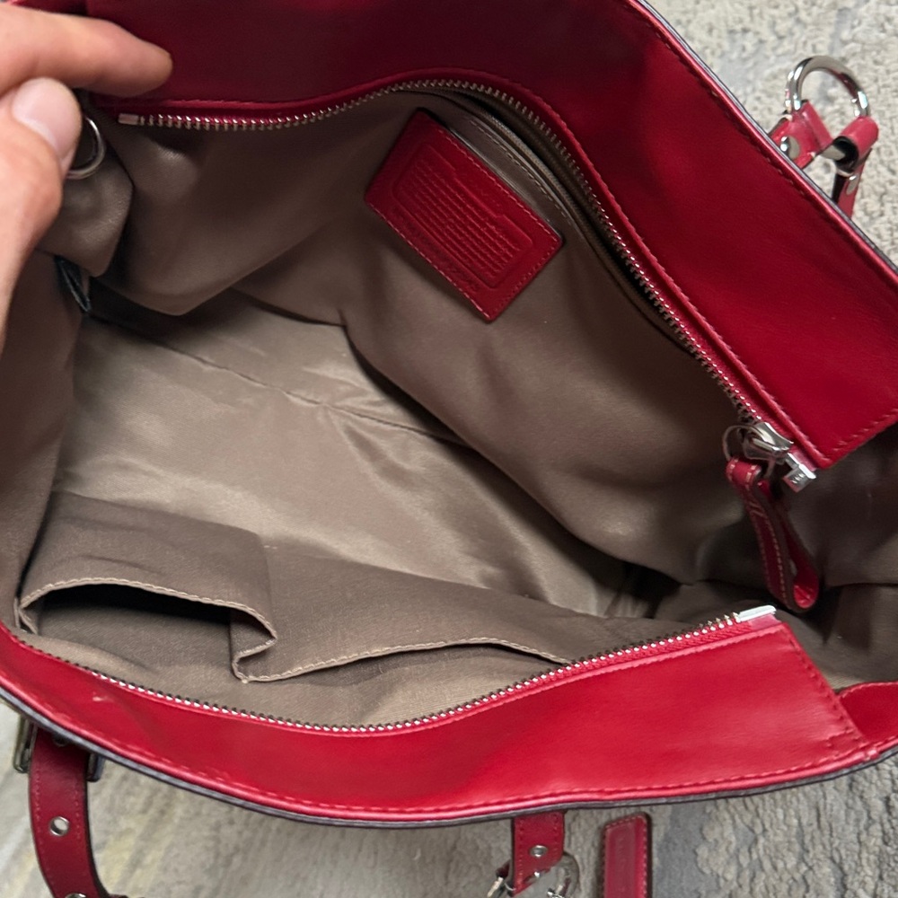 Coach Red Leather Tote 2010 East/West Gallery Medium 12343 Shoulder Bag SV EuC - Picture 13 of 13